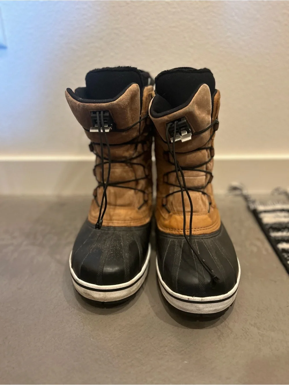 Men’s Helly Hansen Sz.12 Waterproof Insulated Ice FX Snow Boots Board Ski Winter